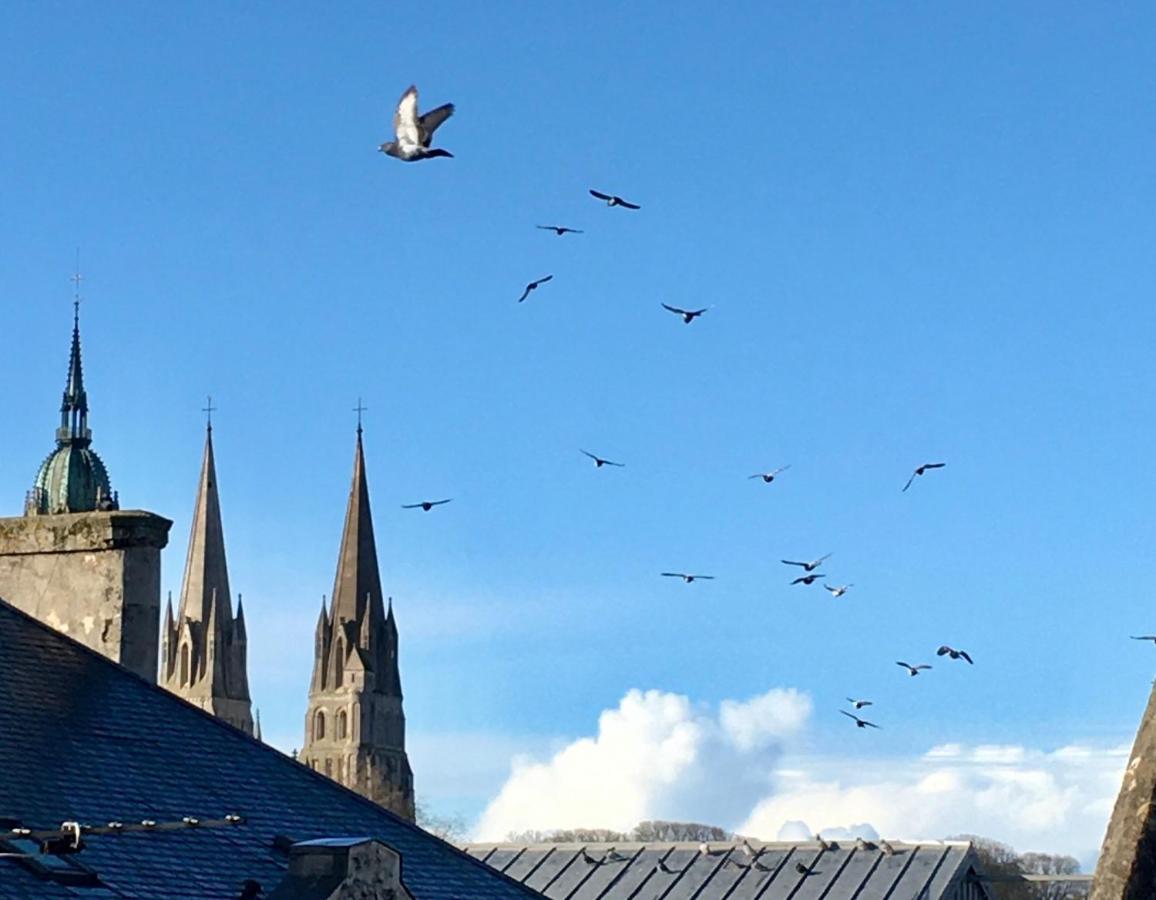La Tour Bayeux Lägenhet Exteriör bild